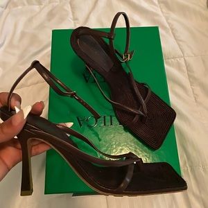 bottega veneta bitter chocolate heels